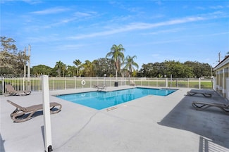 417 Vista Isles Dr Unit 2315, Plantation, FL 33325