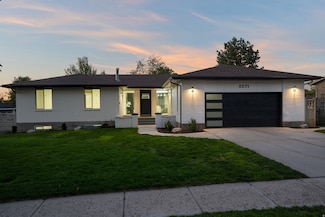 2271 E Alta Canyon Cir, Sandy, UT 84093
