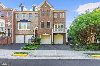 12279 Engelmann Oak Ln, Fairfax, VA 22030