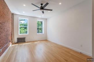 309 E 10th St Unit 6, New York, NY 10009