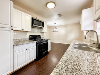 3619 Darling Ave, Pasadena, TX 77503