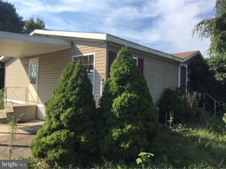 611 Suedberg Rd, Pine Grove, PA 17963