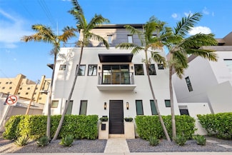 325 2nd St N, Saint Petersburg, FL 33701
