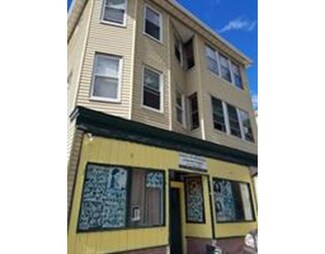 446 Grafton St, Worcester, MA 01604