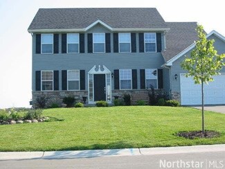 9646 Gander Ln, Minnetrista, MN 55375