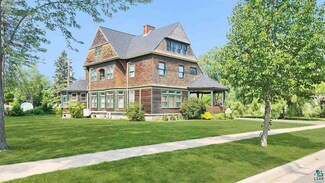 619 9th Ave W, Ashland, WI 54806
