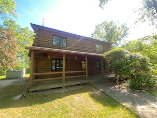 5123 Walnut Grove Dr, Poplar Grove, IL 61065