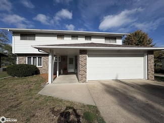 205 Washington Ave W, Albia, IA 52531