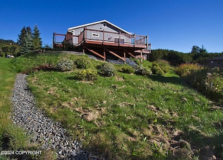 825 Soundview Ave, Homer, AK 99603