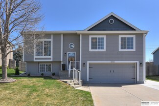 5833 S 190th Terrace, Omaha, NE 68135