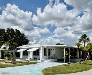 815 Holly Berry Ct, North Fort Myers, FL 33917