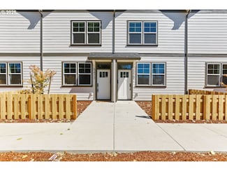5469 N Fessenden St, Portland, OR 97203