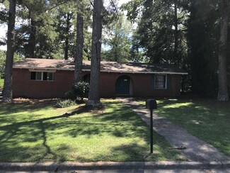 4402 Roxbury Dr, Evans, GA 30809