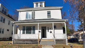 61 Thomas St Unit 1, Dedham, MA 02026