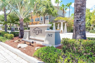 601 Pacific Grove Dr Unit 2, West Palm Beach, FL 33401