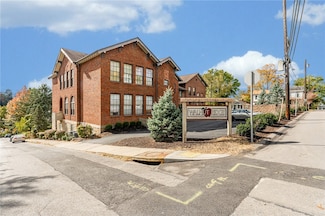 10 Walnut St Unit 7, Bellevue, PA 15202