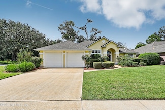 1727 Margarets Walk Rd, Fleming Island, FL 32003