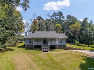 2245 Waterfront Dr, Gadsden, AL 35907