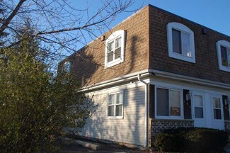 506 W Washington Ave, Lake Bluff, IL 60044