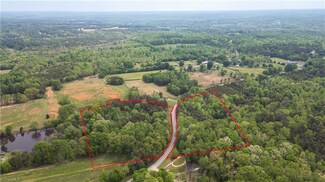 2154 Stone Mountain Rd, Stoneville, NC 27048