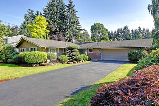 8823 SE 58th St, Mercer Island, WA 98040