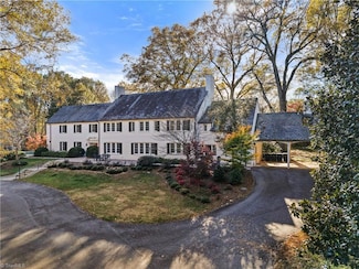 1020 W Kent Rd, Winston Salem, NC 27104