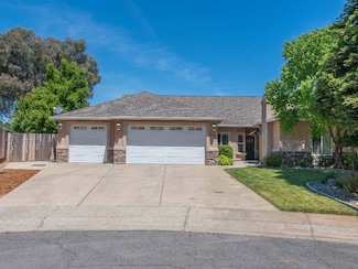 6040 Constitution Way, Redding, CA 96003