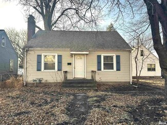 3304 11th St, Rock Island, IL 61201