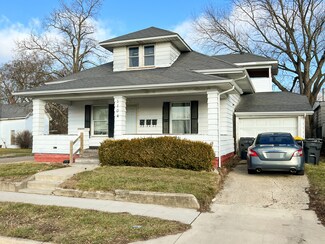 1104 E 29th St, Anderson, IN 46016
