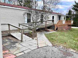 7525 Karlee Ct Unit 38, Charlevoix, MI 49720