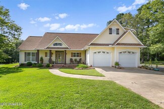 355 Louise Ln, Brandon, MS 39042