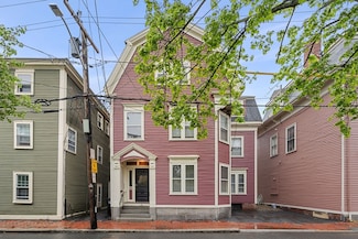 21 Beckford St Unit 1, Salem, MA 01970