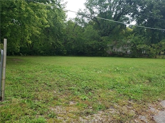 805 N Allen Rd, Independence, MO 64050