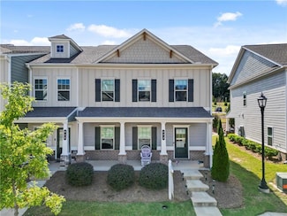 622 Green St, Lawrenceville, GA 30046