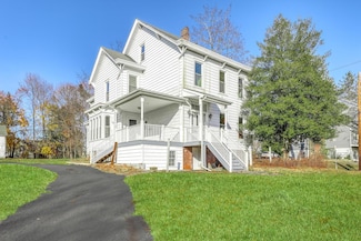 100 Ulster Ave, Walden, NY 12586