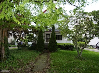 1302 W 111th St, Cleveland, OH 44102