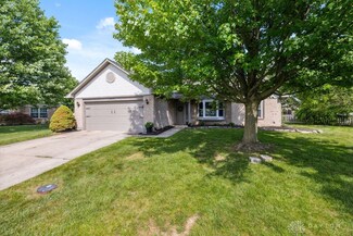 2356 Pewter Hills Ct, Miamisburg, OH 45342