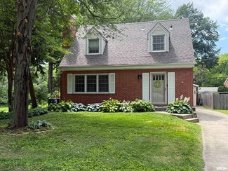 2009 S Park Ave, Leland Grove, IL 62704