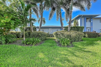 2110 NE 42nd St Unit 1B, Lighthouse Point, FL 33064