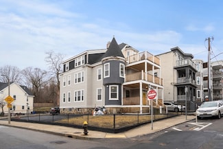35 Cunningham St, Dorchester, MA 02125