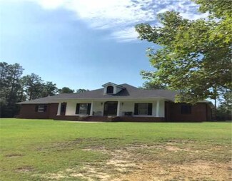 2902 Highway 26, Wiggins, MS 39577