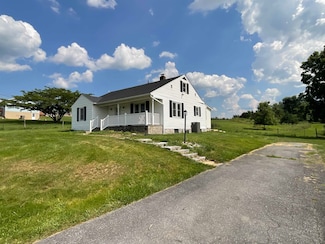 1256 Arkton Rd, Broadway, VA 22815