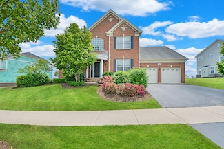 35 Open Pkwy N, Hawthorn Woods, IL 60047