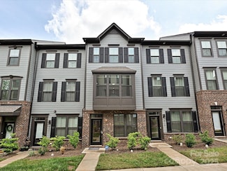 417 Tristram Ln, Charlotte, NC 28205