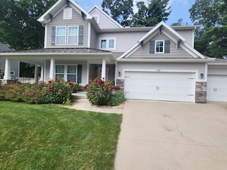 14415 Manor Rd, Grand Haven, MI 49417