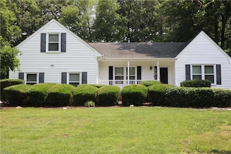 1314 Hunningdon Woods Blvd, Chesapeake, VA 23320