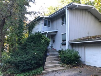 35 Deforest Heights, Burlington, VT 05401