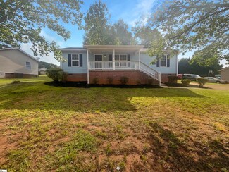 10 Mona Way, Greenville, SC 29611