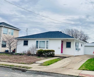 74 Bermuda St, Atlantic Beach, NY 11509