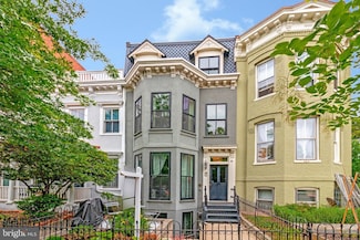 418 Seward Square SE Unit 3, Washington, DC 20003